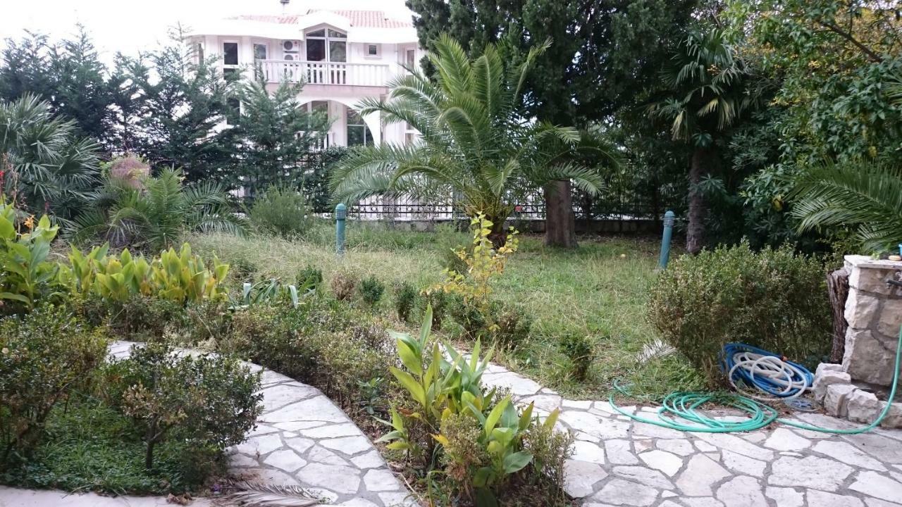 Bg Villa, Apartment L Sutomore Buitenkant foto