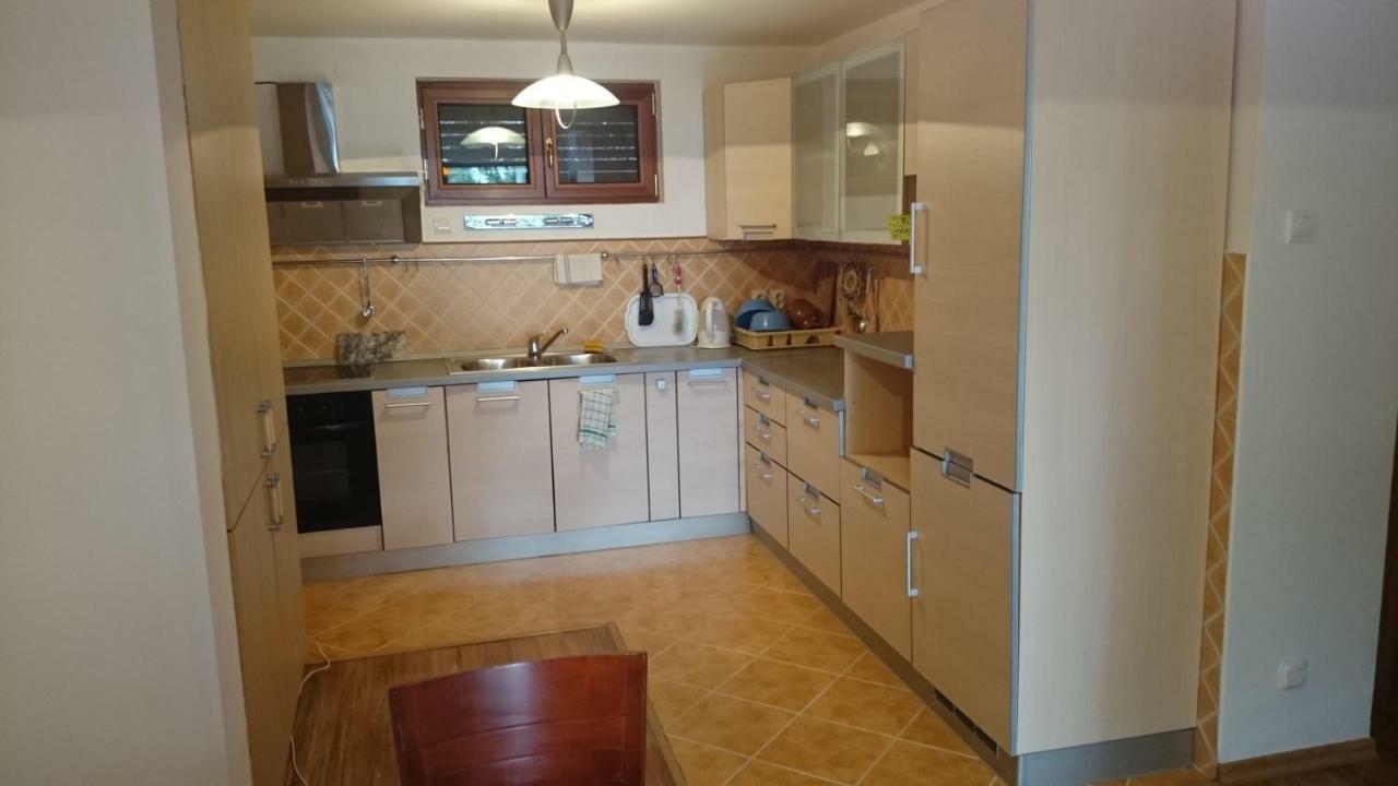 Bg Villa, Apartment L Sutomore Buitenkant foto
